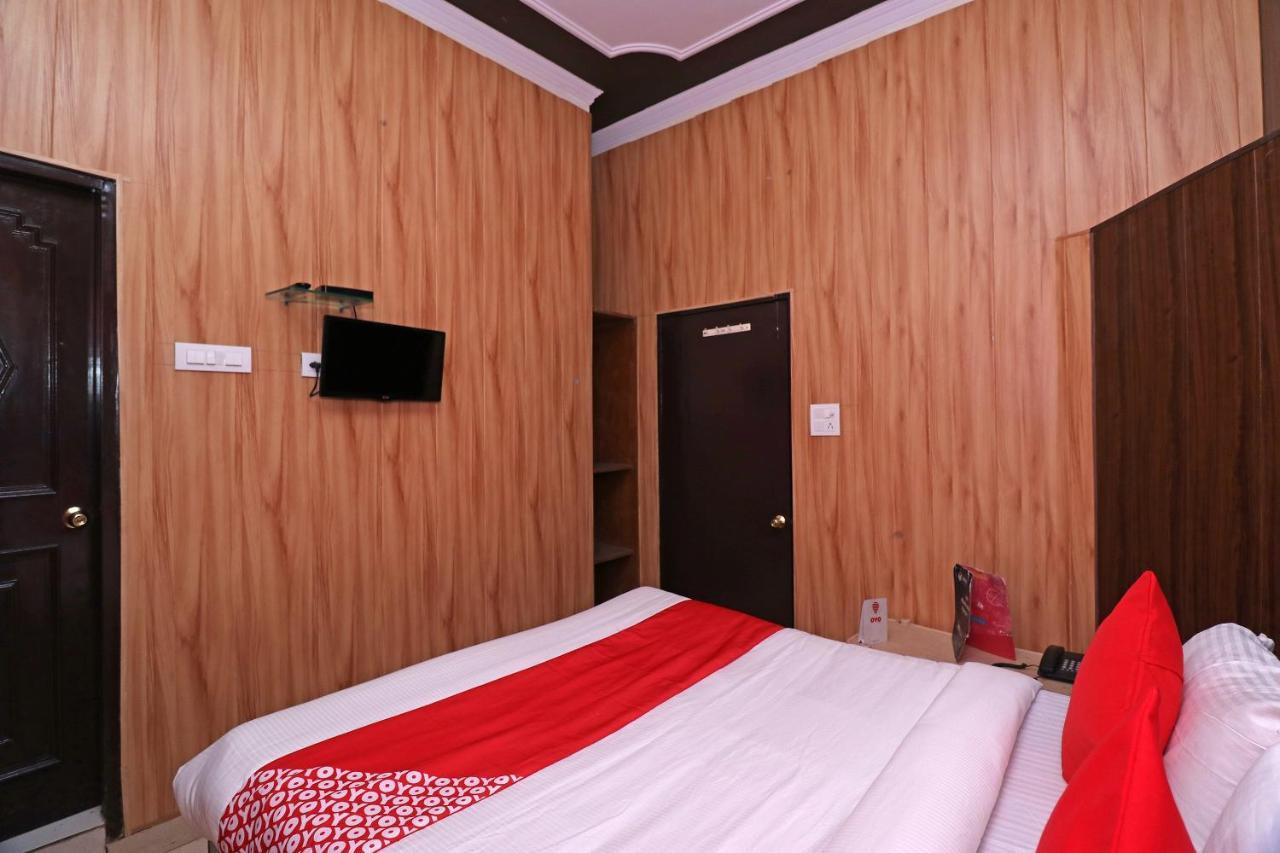 โอโย 27750 ภัควาติ เรซิเดนซี Hotel Mirzapur ภายนอก รูปภาพ