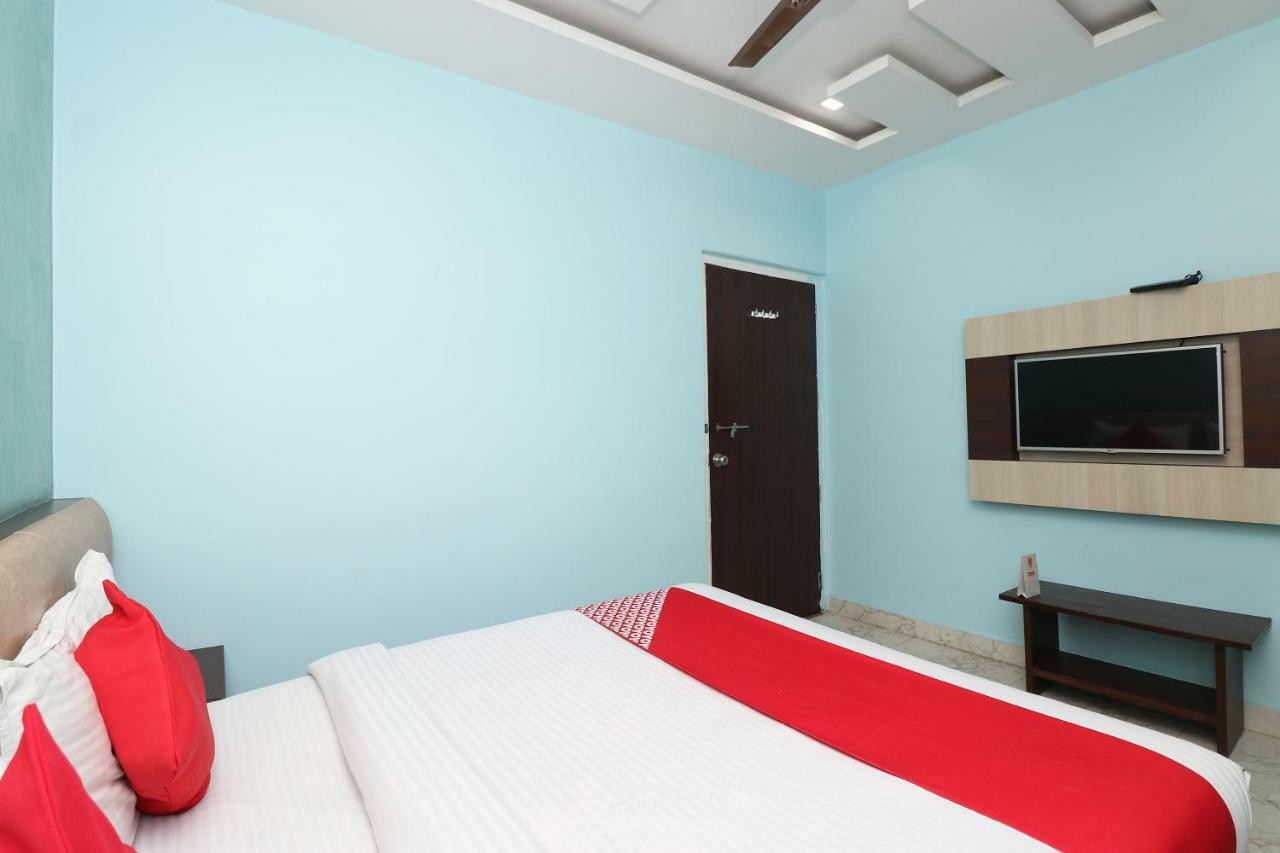 โอโย 27750 ภัควาติ เรซิเดนซี Hotel Mirzapur ภายนอก รูปภาพ