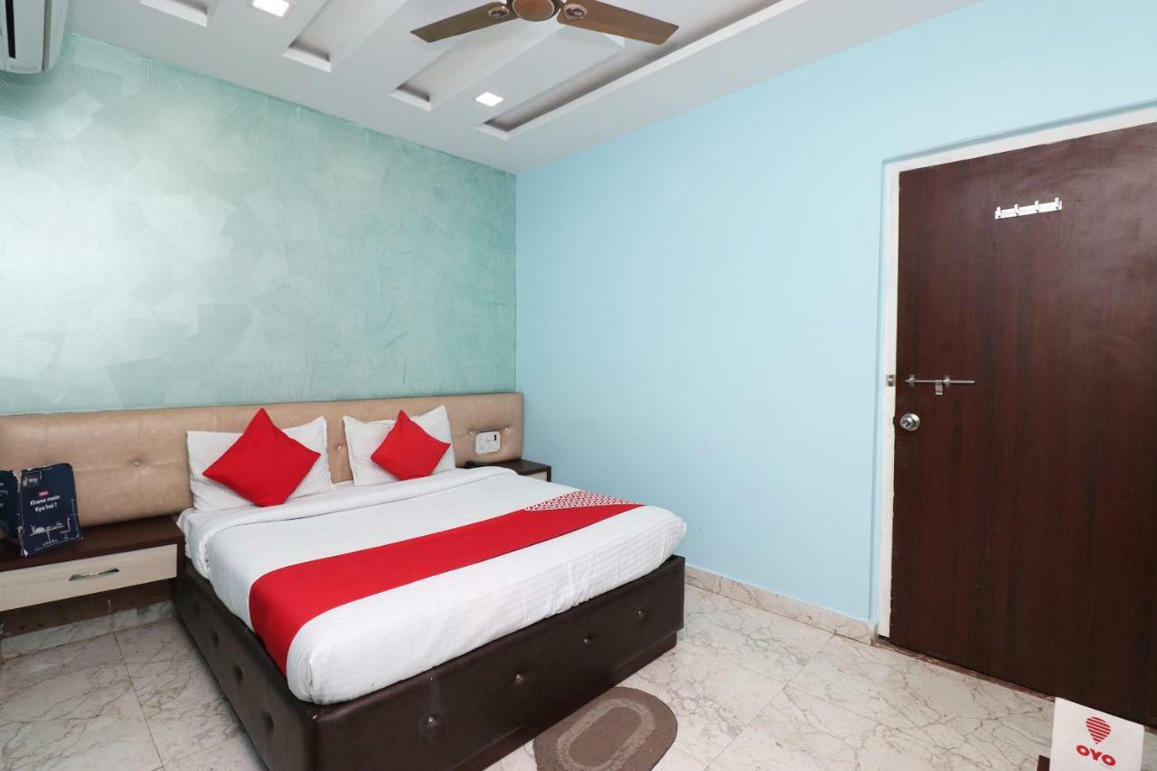 โอโย 27750 ภัควาติ เรซิเดนซี Hotel Mirzapur ภายนอก รูปภาพ